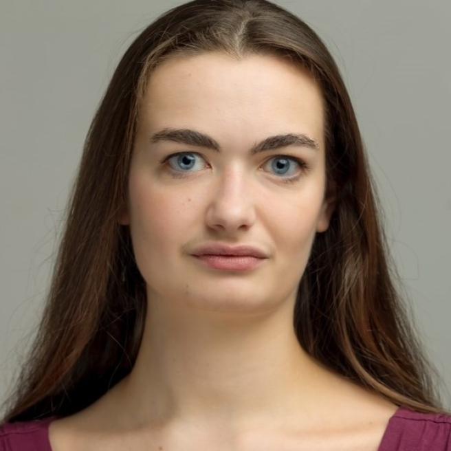 Cassandra Reeves 2025 Square