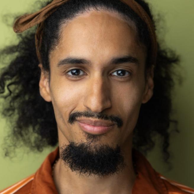 Romeo Seay Headshot Square