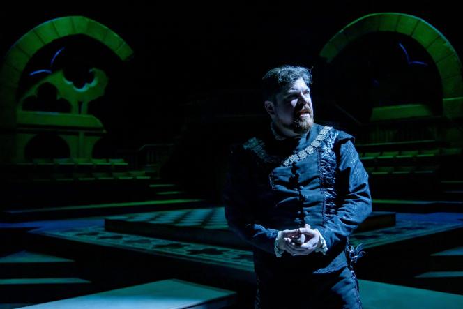 Othello 140 Web 